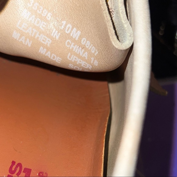 Clark Wallabee Shoes - Picture 4 of 6